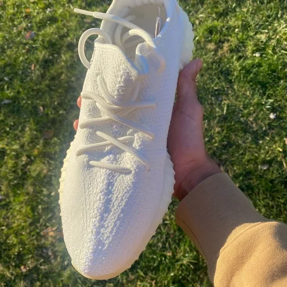 Adidas Yeezy Boost 350 V2